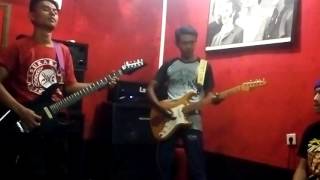 Download lagu Aftercoma - jerusalem cover band kamal mp3