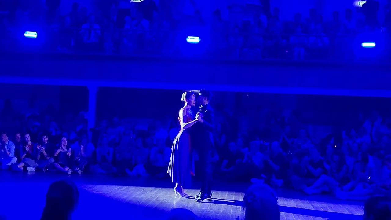 Argentine tango: Paula Tejeda & Lucas Carrizo - Una Noche de Tokyo