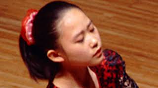 Download lagu Yuja Wang plays Liszt Transcendental Etude No.5 'Feux follets' in 2001 mp3