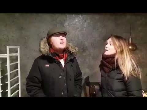 Maximilian Bergstrand och Madelene Grahn sjunger acapella 🎶