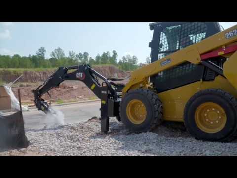 Мини-погрузчики Cat® серии D3 | В действии