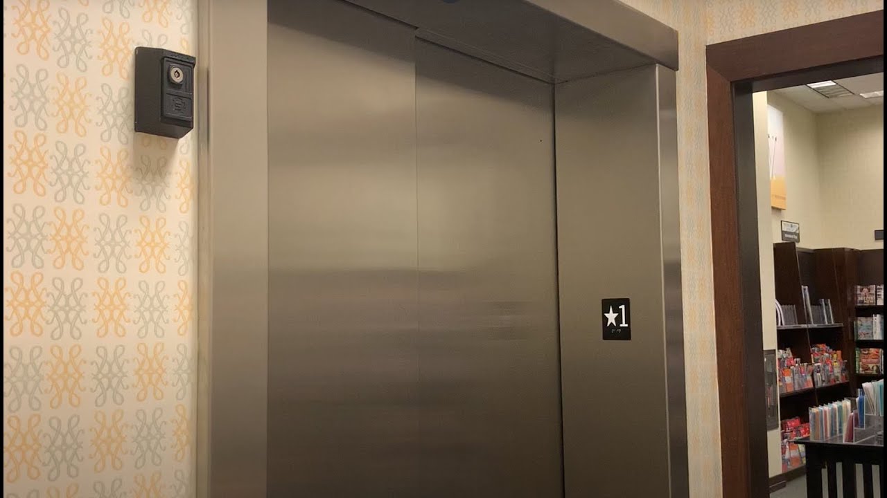 2004 Schindler 330A Hydraulic Elevator @ Barnes & Noble - Brookfield Square - Brookfield, WI