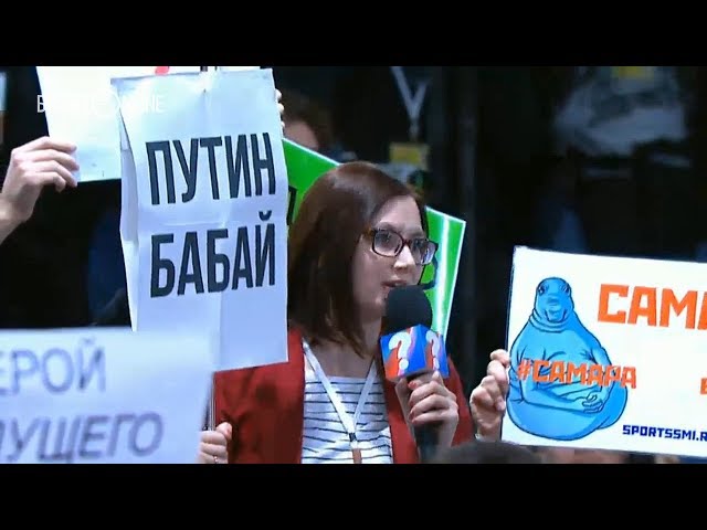 Владимир Путин журналистлар белән очрашуда телләр турындагы сорауга җавап бирә