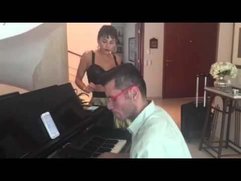 Lo más grande Carolina Gaitan y Master Chris