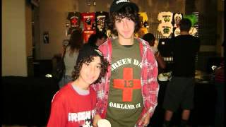 Little Old Nita - Nat &amp; Alex Wolff Throwbacks