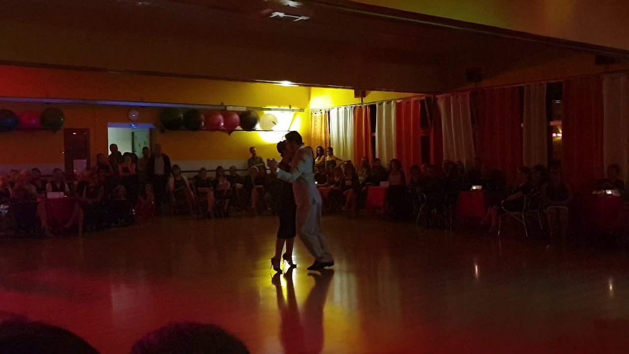 Marco Nodari y Ornella Simonetto "Te aconsejo que me olvides"@la Cumparsita 12/10/2019 2-4