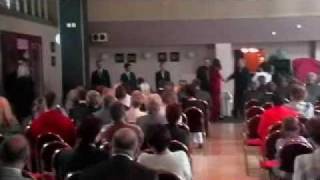 Sestřih - slavnostní předání maturity Kristýna Nové Město n.M 21.5.2010.wmv Sestřih - slavnostní předání maturity Kristýna Nové Město n.M 21.5.2010.wmv