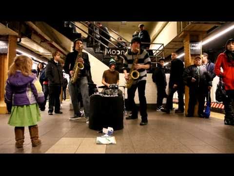 Moon Hooch - Union Square L Train Subway Platform