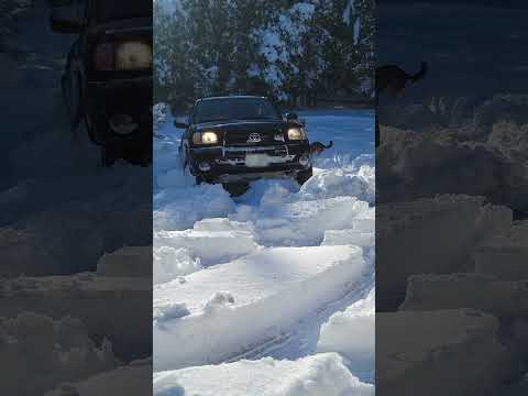 How much of a difference do snow tires make? #shorts #4x4 #snow #toyota #landcruiser