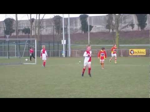 130330 Sporting70  E1 - UVV E1 1e helft 1 van 4