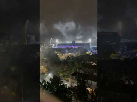 "ESPECTACULAR RECIBIMIENTO A LOS CAMPEONES " Barra: La Pandilla de Liniers &bull; Club: Vélez Sarsfield