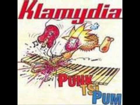 Videoclip de Voi hyvä isä ! — Klamydia