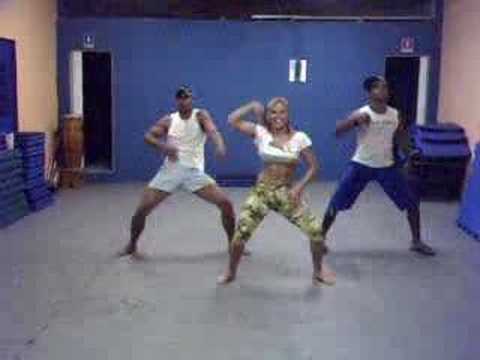 Patifaria (Oz Bambaz) - Cia Portal do Axé