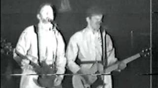 DEVO - mongoloid + gut feeling &#39;77 live