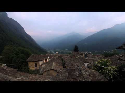 TimeLapse GoPro Hero3 - The Alps, Locana