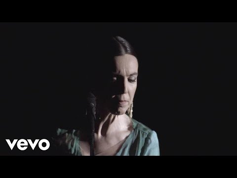 Videoclip de Olhos de Onda (Ao Vivo) — Adriana Calcanhotto