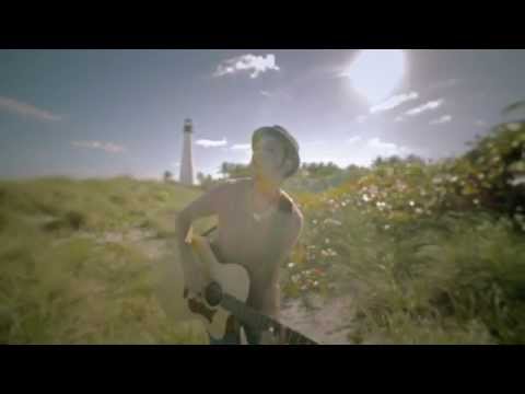 Julio Cesar / ME ELEVAS (Video Clip Oficial)