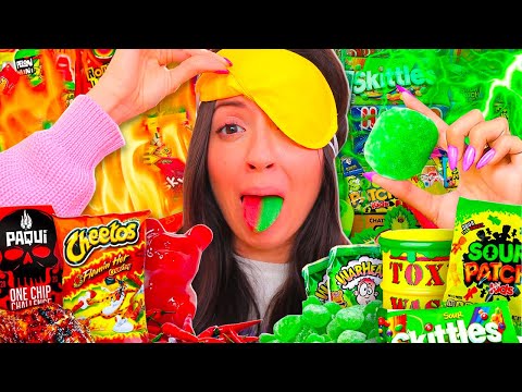 MANGIAMO SOLO CIBO STRANO ASPRO vs PICCANTE BENDATI CHALLENGE!