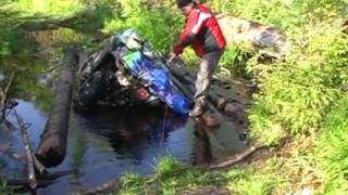 preview picture of video 'Ladoga LAKE Yamaha Grizzly Покатушки'