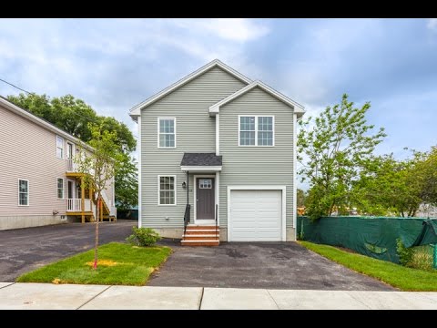 118 Janvrin Ave, Revere MA - Louise Bova-Touchette - Tel 617-605-0555