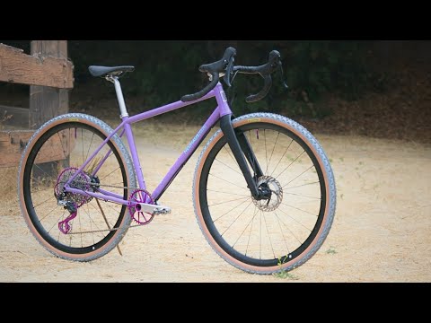 This Custom Steel Gravel Bike is 🔥🔥🔥