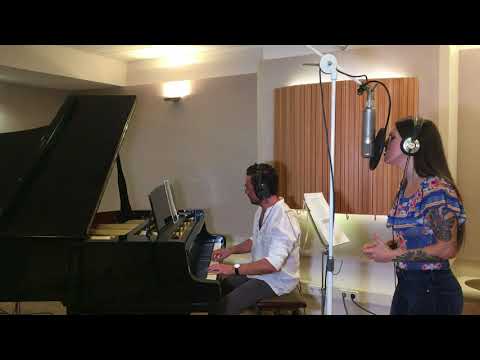 Cuando nadie me ve (Alejandro Sanz) – cover by Paula Domínguez & Carlos Torijano