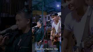 Download lagu Merayu Tuhan - Tri Suaka FT Dodhy Kangen (Live) Tri Suaka, Gisella mp3