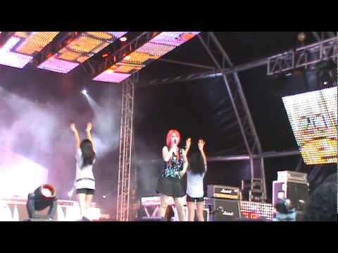 Animekê Show 2011 - Thays Misato - Angelus (InuYasha) [Anime Friends]