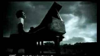 Ferras - Hollywood&#39;s Not America Official Video