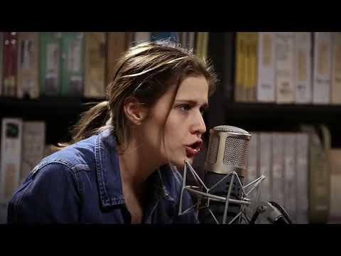 Middle Kids - Full Session - 7/27/2017 - Paste Studios - New York, NY Never Start, Edge of Town, Fire In Your Eyes