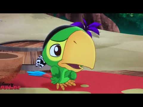 The Little Mer-Pirate Part 4 - Izzy meets Skully