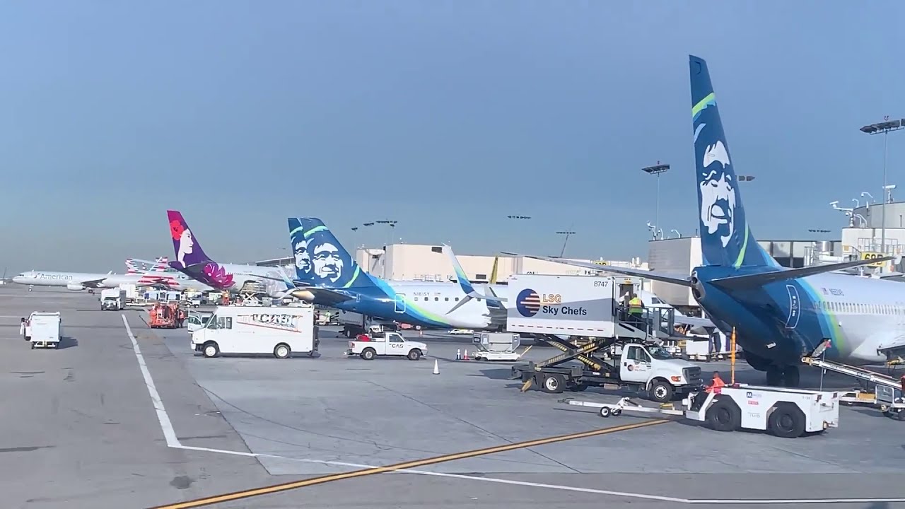 Alaska Airlines Alaska Lounge