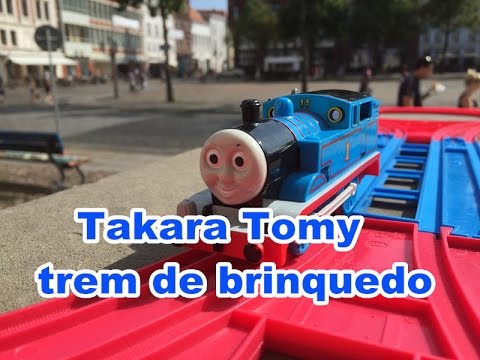 【trem de brinquedo】 Thomas em Lüneburger Rathaus, Marktplatz, Alemanha 01878 pt