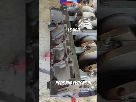 LS 402 rods and pistons installed.