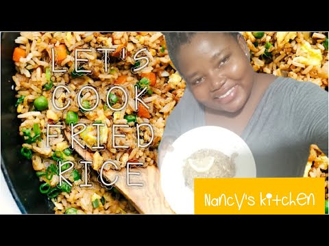 HOW TO COOK FRIED RICE( first timer)| Qurantine Diaries| Malawian Youtuber