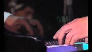 Paolo Conte - Alle prese con una verde Milonga (Live Montreux)