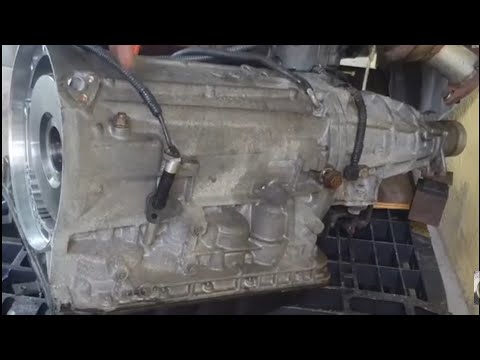 Rebuilding Nissan Frontier Transmission. Part 1/11
