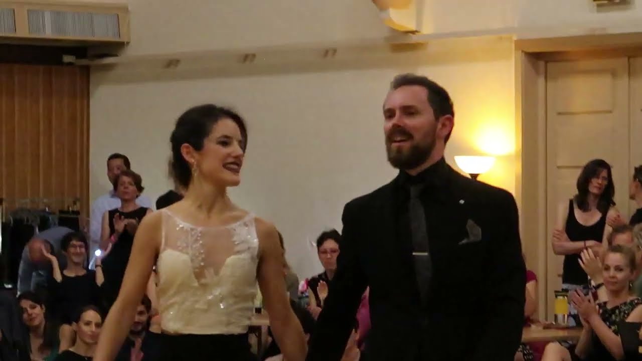 Camila Ameglio & René-Marie Meignan dance Ricardo Tanturi - Mozo guapo