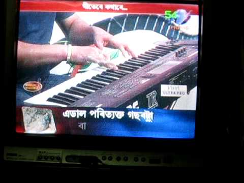 MONISHA BORDOLOI BANGLA SONG AAJ MONJEYECHE AAMI HARIYEI JAABO