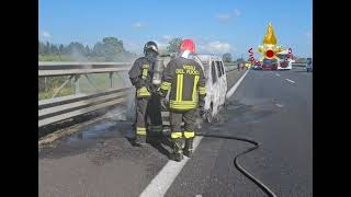 paura-sull-autostrada-a2-auto-in-transito-prende-fuoco
