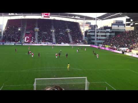 Spreekkoren + Omhaal Frank Demouge FC Utrecht - PSV 7-11-2010 HD
