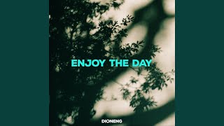 Download lagu Enjoy Day mp3