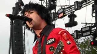 Green Day - Know Your Enemy - Marlay Park -Scooby Doo stage dive