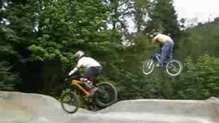 preview picture of video 'burnaby mtb skill park'