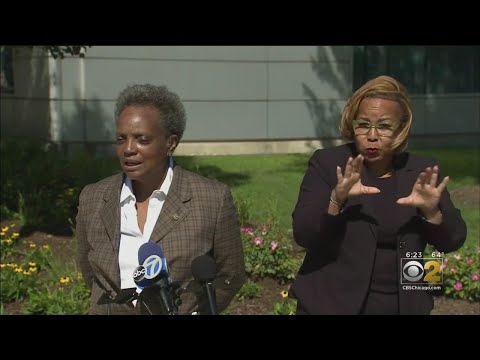 Mayor Lightfoot, State's Attorney Foxx Honor Memory Of Justice Ruth Bader Ginsburg