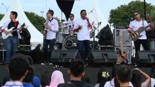 Download lagu Salam Bagi Sahabat by IYR live at International Djarum Super Mild Java Jazz 2012 mp3