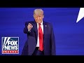 Trump puts end to rumors of new politica