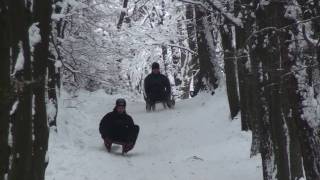 preview picture of video 'Schlittenfahren und Snowboarden in OWL - Alter Förster - Bad Oeynhausen - Talle'