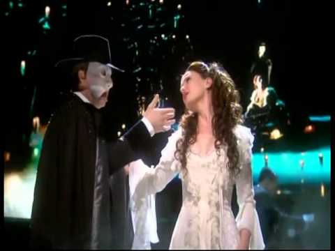 John Owen Jones and Sierra Boggess - The Phantom of the Opera (Olivier Awards 2011)