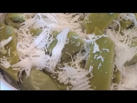 C/w Nana: Lao Pandan Rice Dessert (ເຂົ້າປາດ == Khao Pahd)